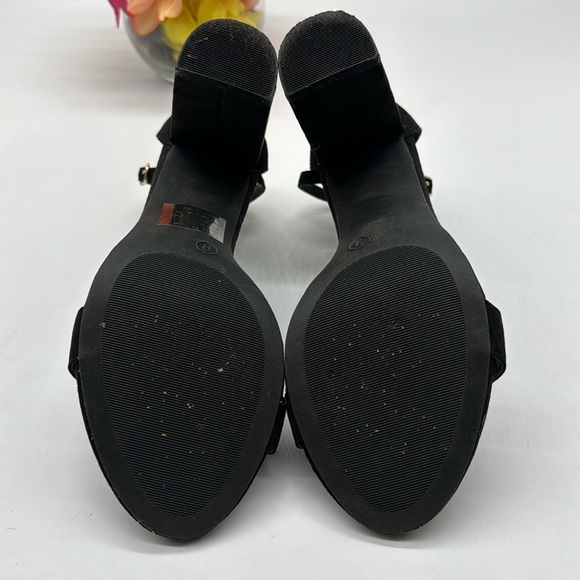 Lulu's Black Block Heel Suede Heels Special Occasion Prom Evening BHE6882A - Picture 6 of 8